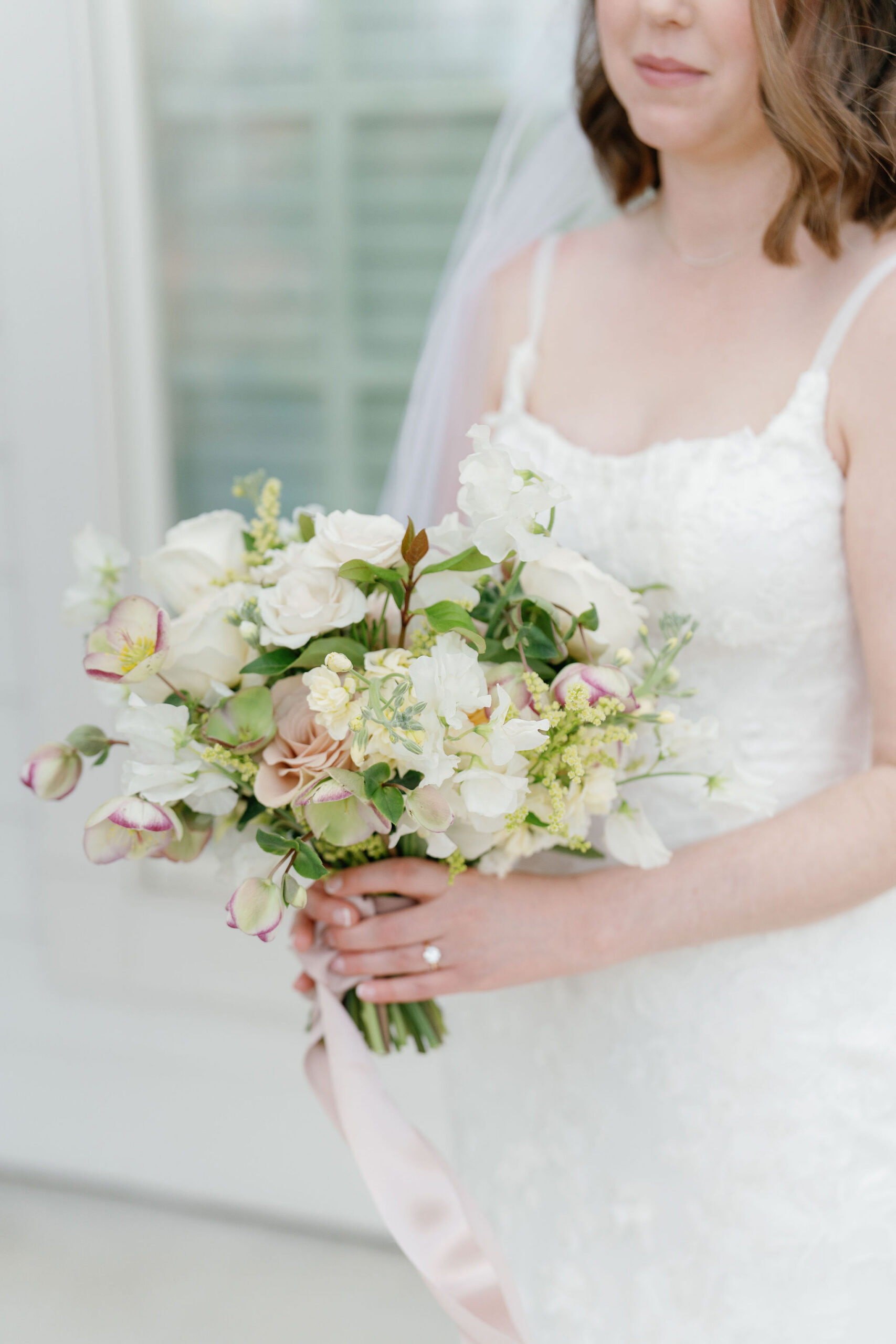 Close-up shot of bridal bouquet